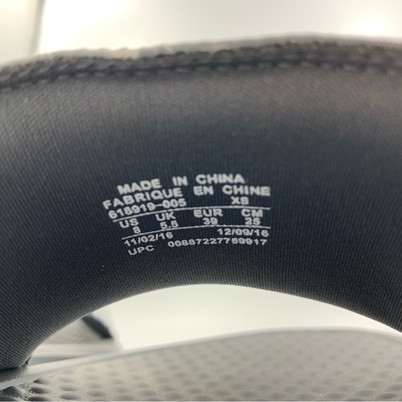 Nike Benassi Slides Mens 8 Gray White Floral Print JDI Slip On Just Do It - Picture 10 of 10